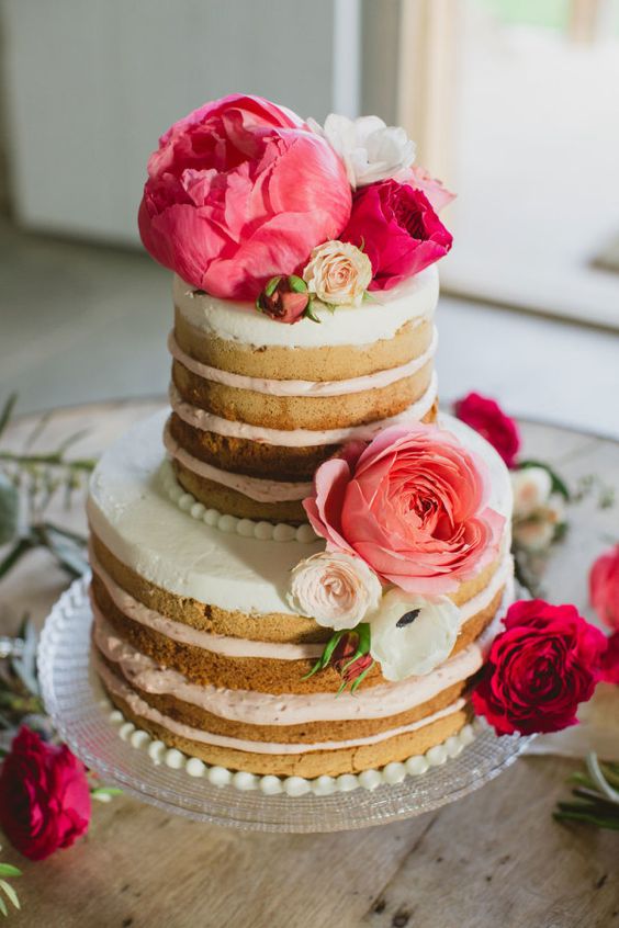 How To Choose The Wedding Cake Flowers 19