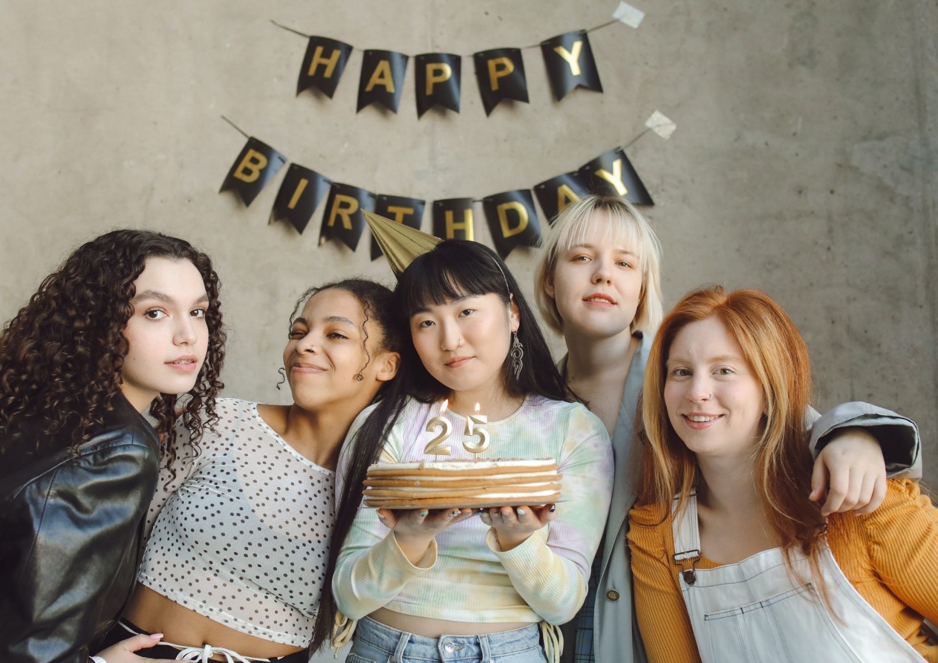 Poptop's Ultimate Guide To Birthday Party Planning