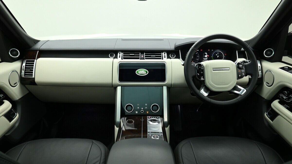 Chauffeur Driven Range Rover Vogue