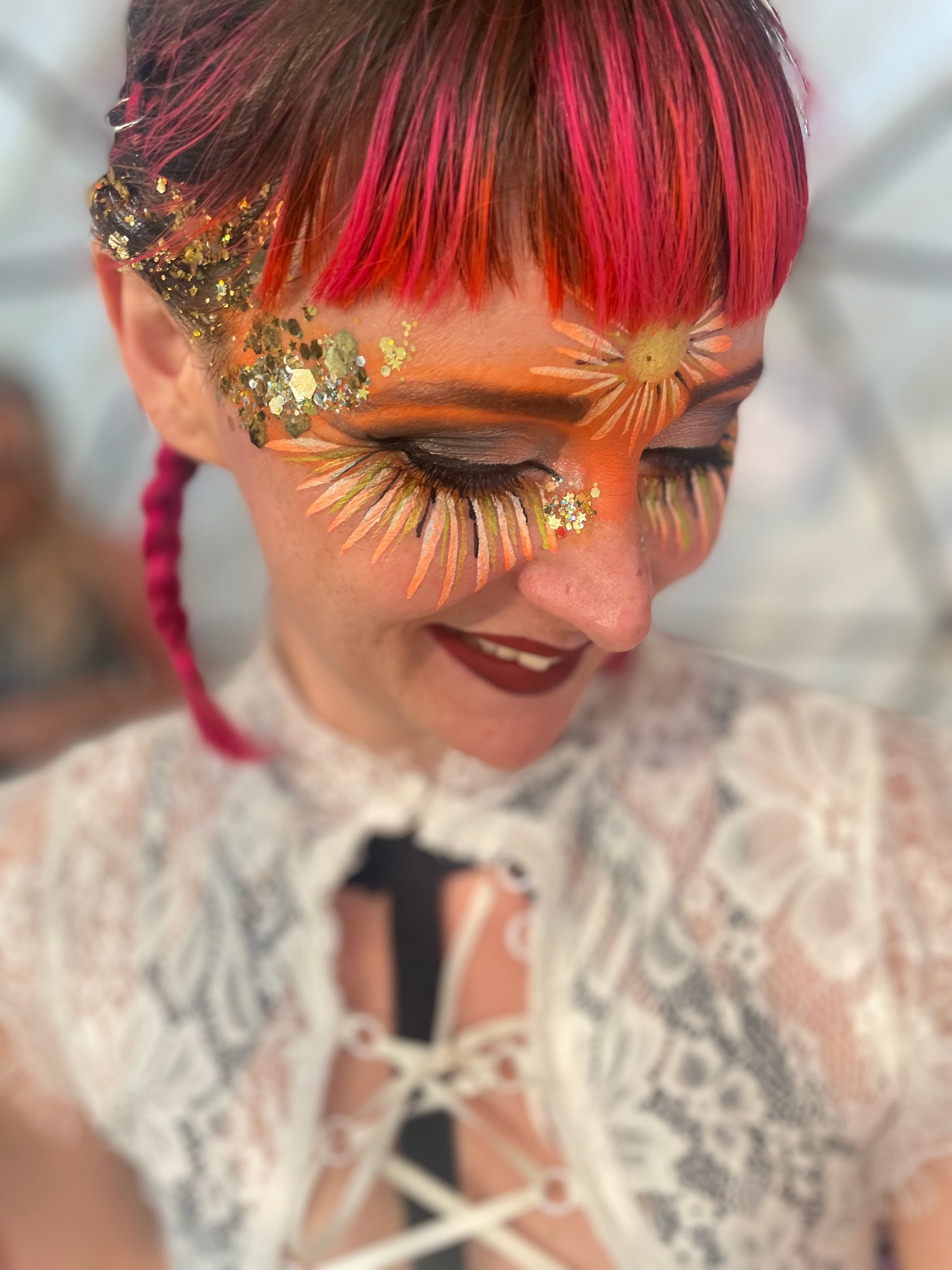 Glitter, Face & Body Painting