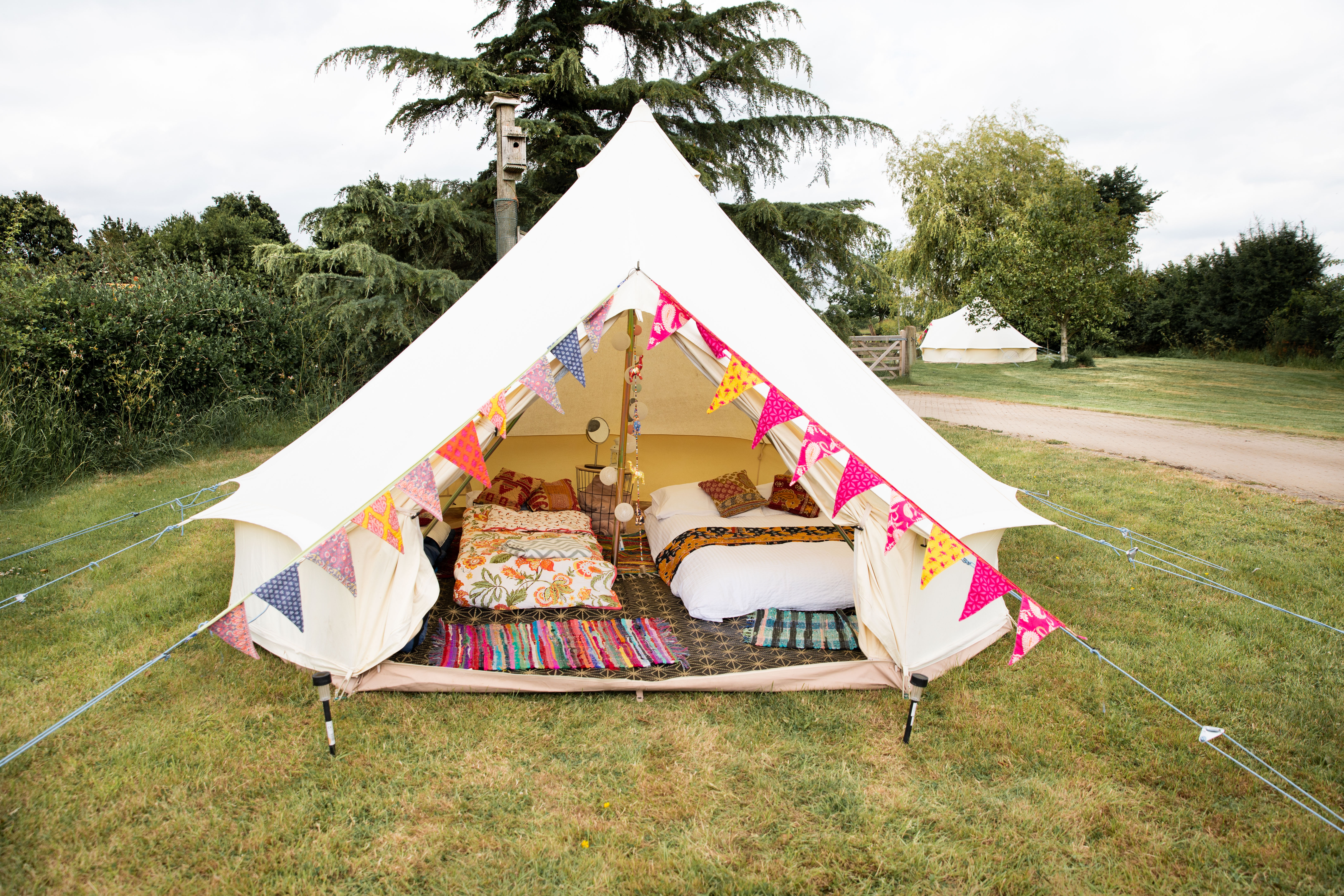 Family tent clearance hire